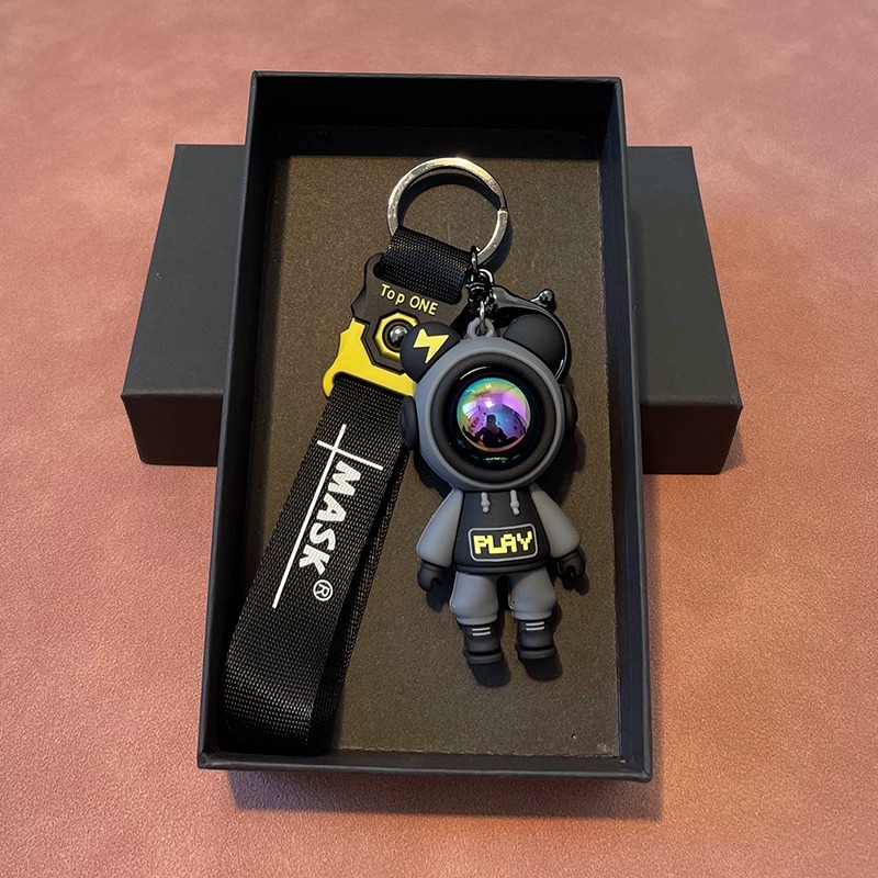 Keychain exquisito oso personalidad muñeca caricatura hombre y mujer llave de coche colgante bolsos colgante muñeca llavero