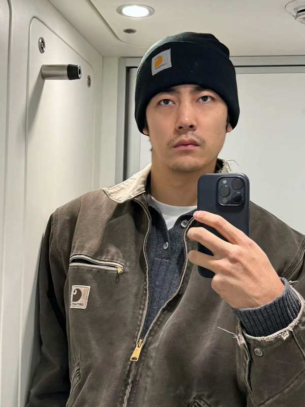 J97! Carhartt Vintage Jacket Washed Heavy-Duty Distressed Jacket Men's Autumn and Winter Lapel Top Breathable