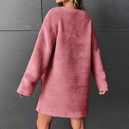 European and American-style autumn/winter double-faced fleece cozy oversized onesie with pocket, perfect for loungewear—simple, casual, and suitable for wearing outside the home.