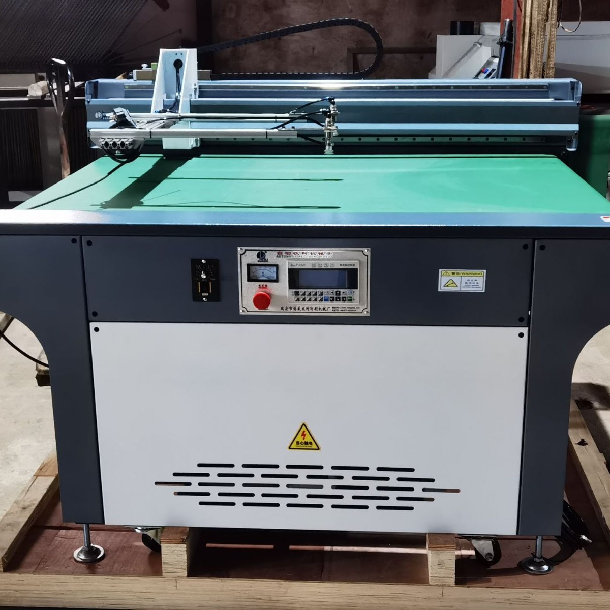 厂家供应自动收料抓纸机械手 抓取机械手 丝印机收纸辅助设备