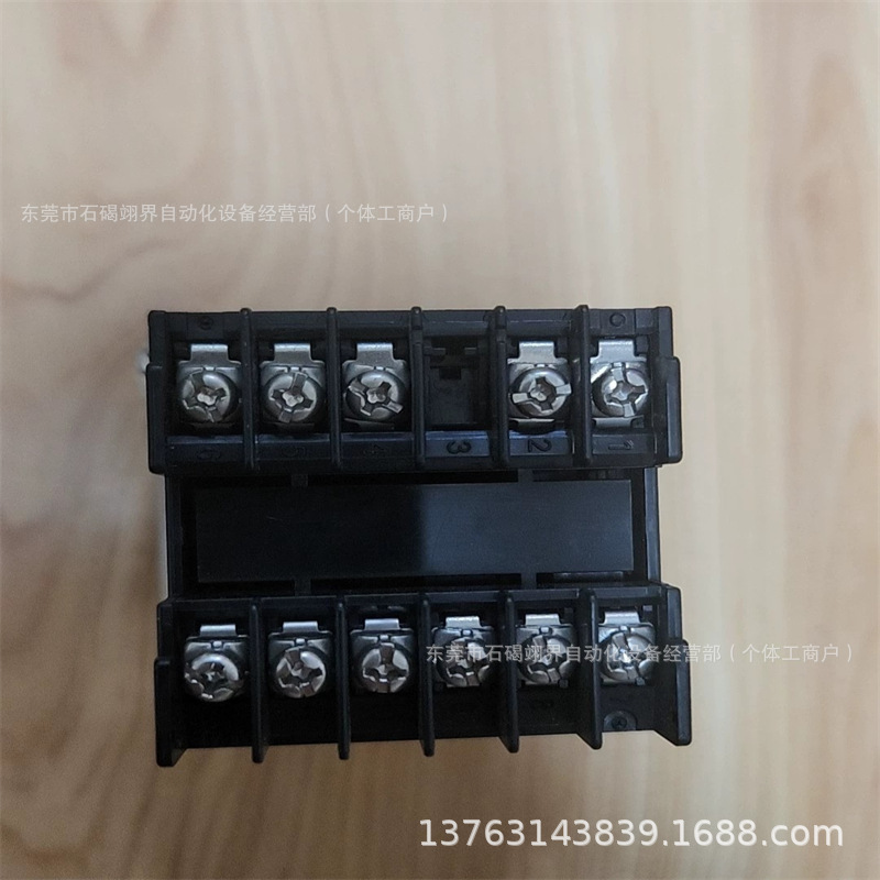 Omron Thermostat E5Cn-Q2Hbt ,E5Cn-Q2Hbt-500 Stock New Discount Price