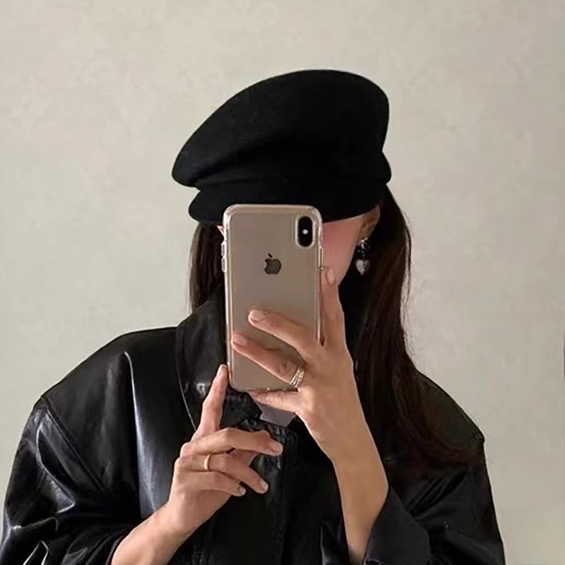 Black woolen winter quality retro beret