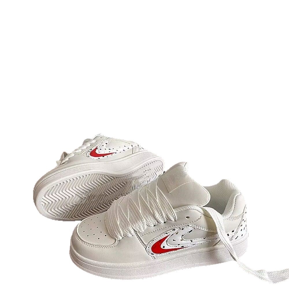 Zapatos de skate originales de otoño de 2025 nuevos zapatos de mujer deportivos de nicho casual cómodos zapatos blancos lindos