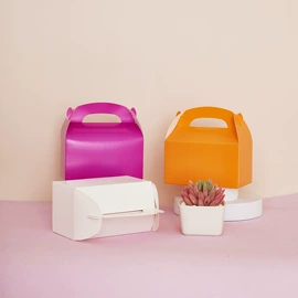 喜糖盒;不干胶标签;纸盒