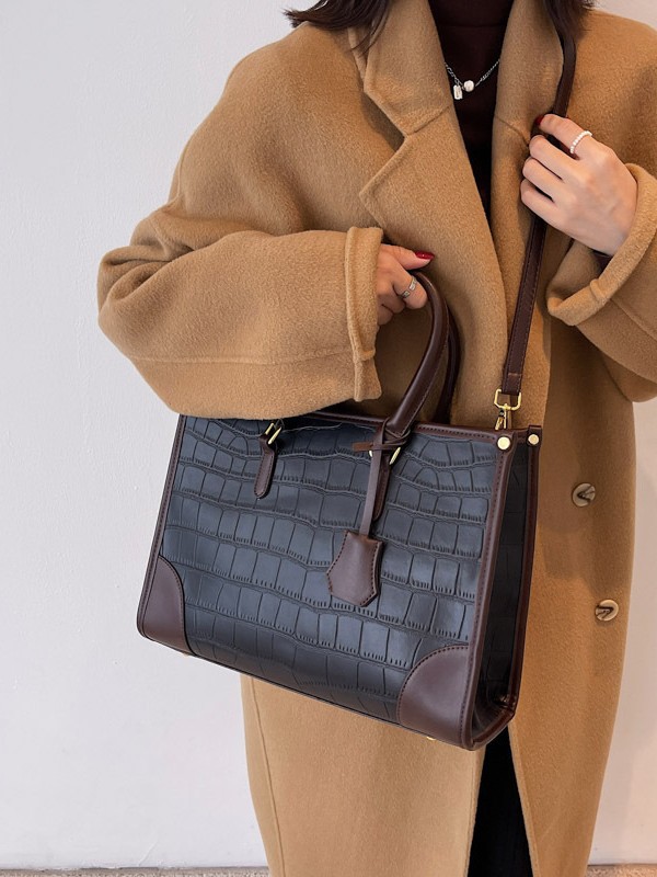 Bolso Tote portátil transfronterizo de gran capacidad para mujer 2025 nuevo modelo retro patrón de piedra contraste bolso de mensajero de hombro de viajero