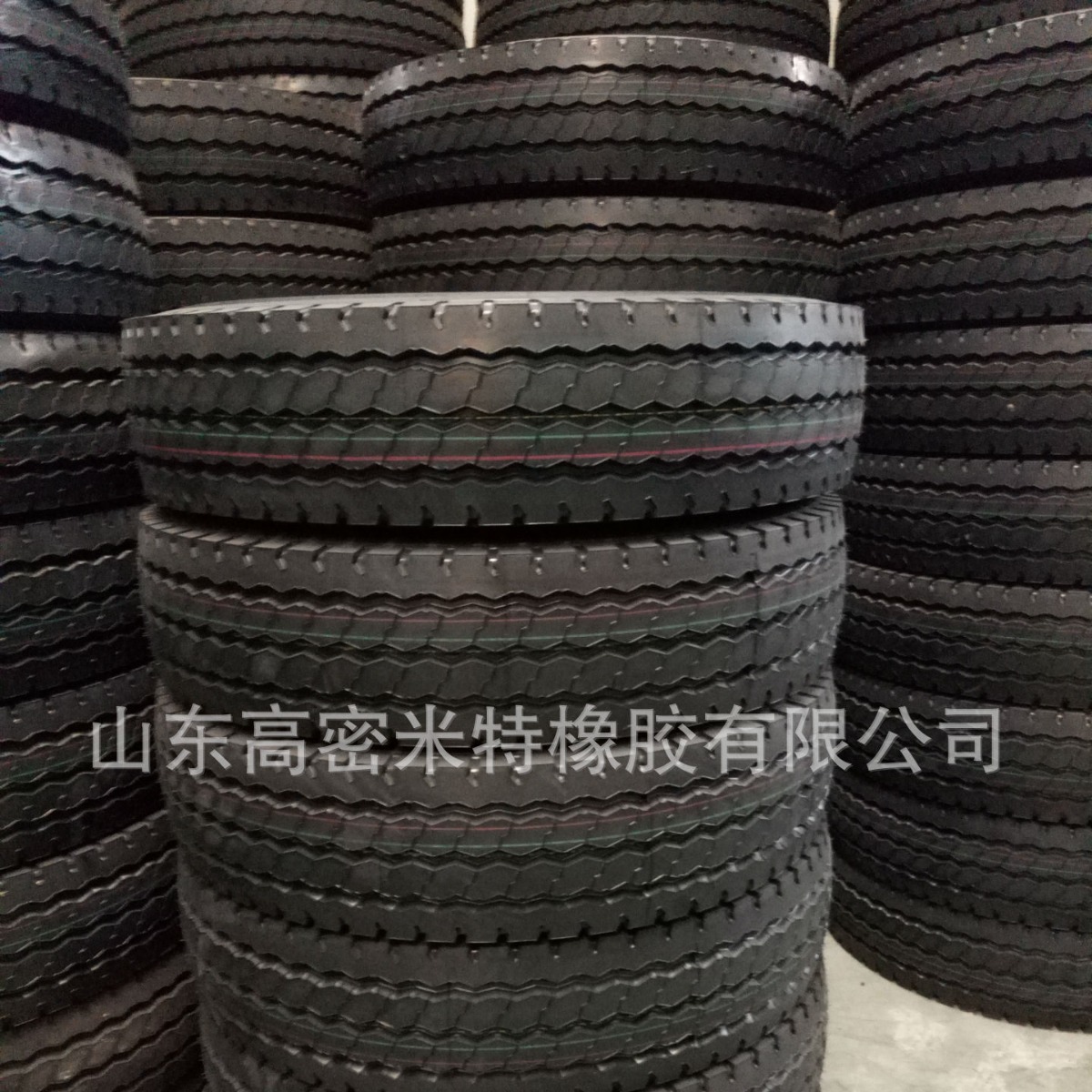 诚信厂家直供 1200R20 钢丝胎 卡车轮胎 挂车轮胎 子午线轮胎