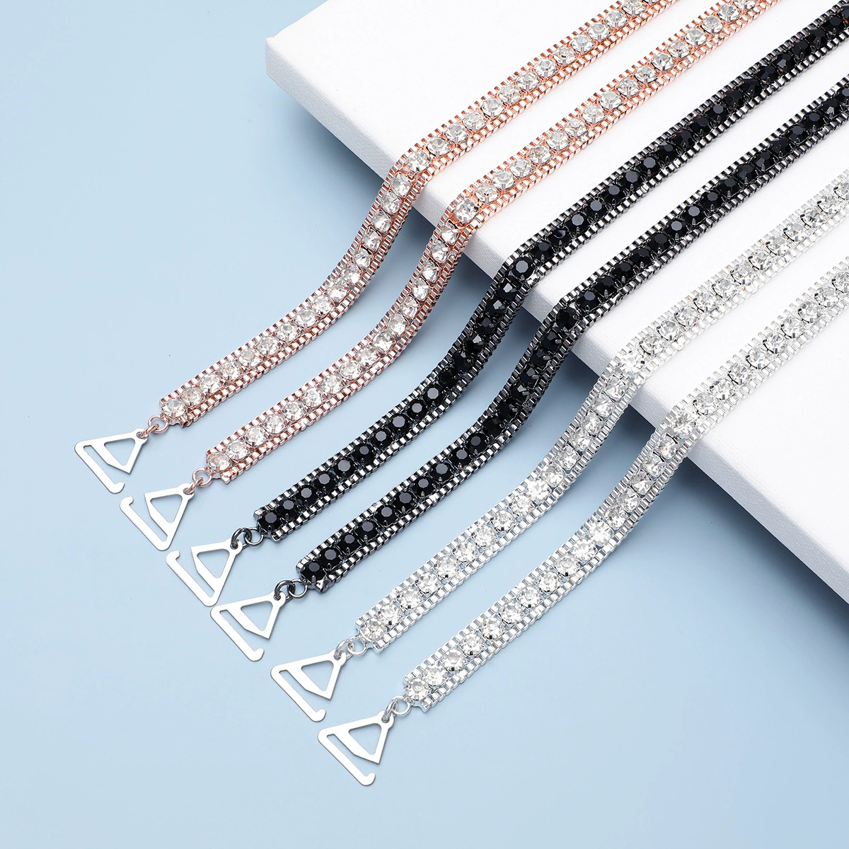 Универсальные регулируемые бретели для бюстгальтера с открытыми плечами, украшенные стразами и жемчугом, модные съемные бретели, новинка 2025 года