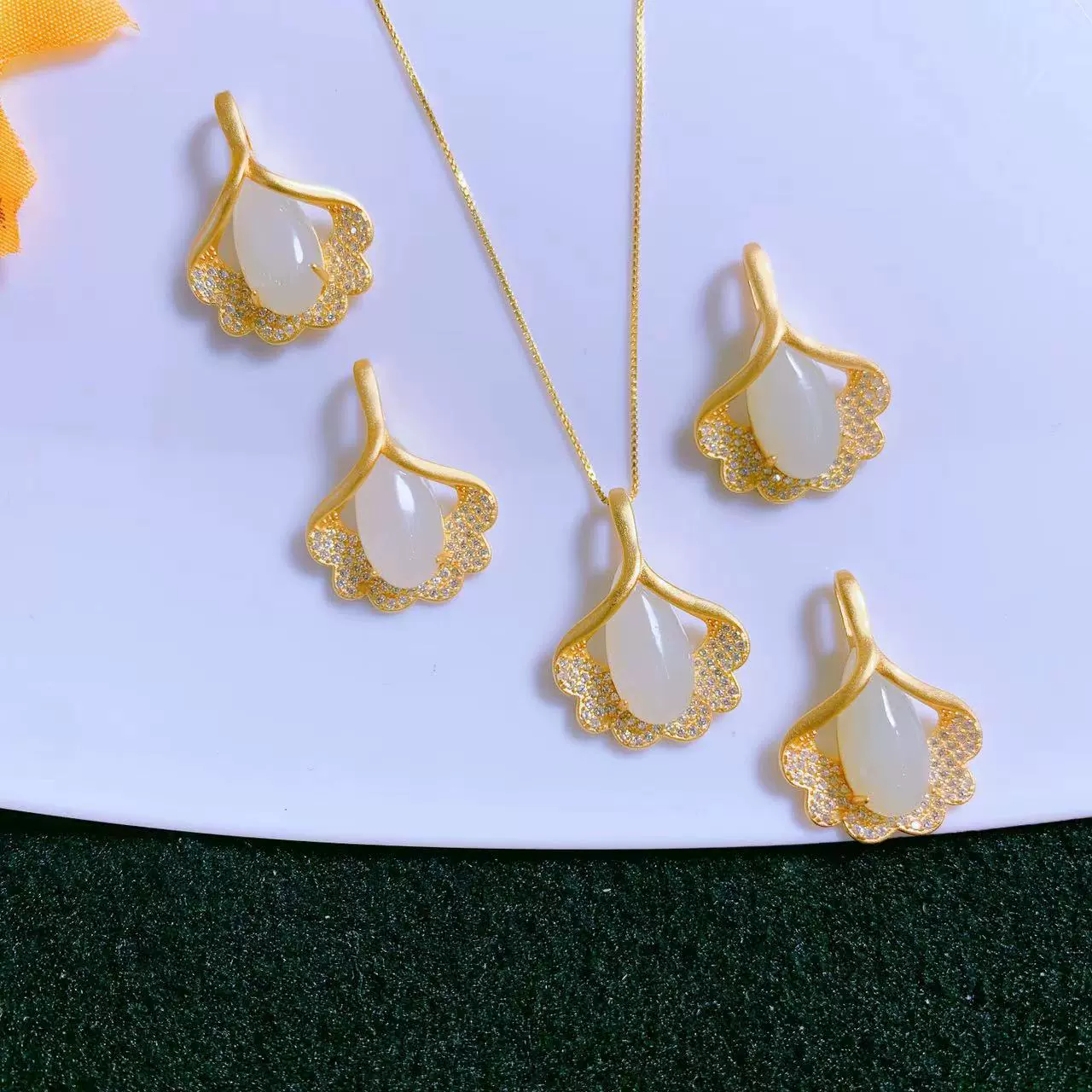 小红书同款s925银镶满钻叶子夏季热门爆款女士简约小清新设计项链