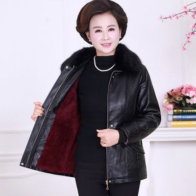 pu夹克妈妈装冬装外套中老年皮夹克加绒棉衣棉袄女老年人短款厚|ru