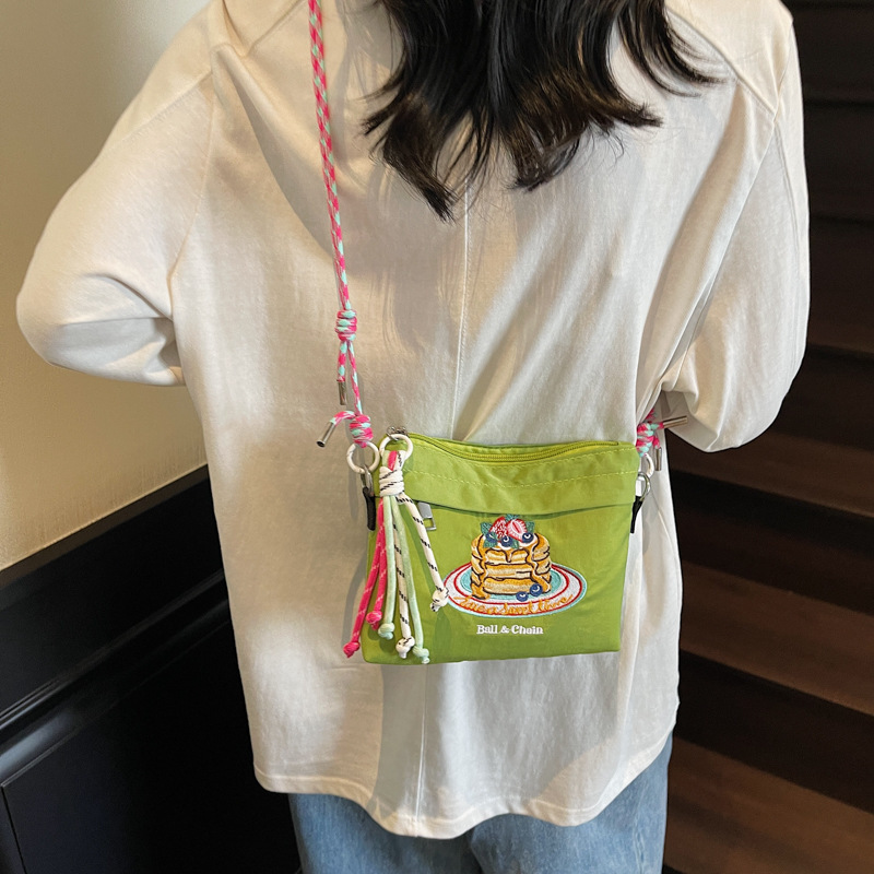 Japanese Style New Mini Small Crossbody Bag for Women, Embroidered Shoulder Bag, Casual Makeup Bag, Versatile Mini Phone Bag Japanese Style New Mini Small Crossbody Bag for Women, Embroidered Shoulder Bag, Casual Makeup Bag, Versatile Mini Phone Bag