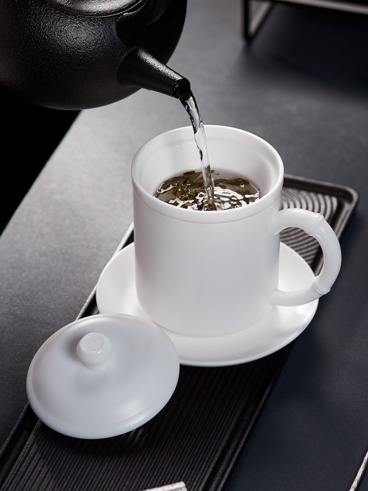 Arcilla Dehua porcelana blanca Oficina taza de agua ovejas grasa Jade bambú rima cerámica té separación taza de té negocio taza de agua