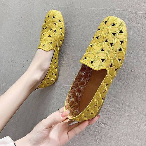 Hollow-out summer flat bean pod shoes for women, square-toe single shoes for women, shallow mouth mother shoes