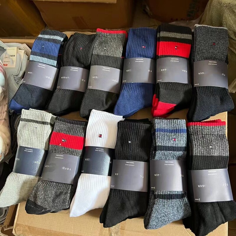 High Tube Men's Socks with Towel Bottom for Outdoor Fitness Running, Simple Trendy Sweat-Absorbing Cushioning High Tube Men's Socks with Towel Bottom for Outdoor Fitness Running, Simple Trendy Sweat-Absorbing Cushioning