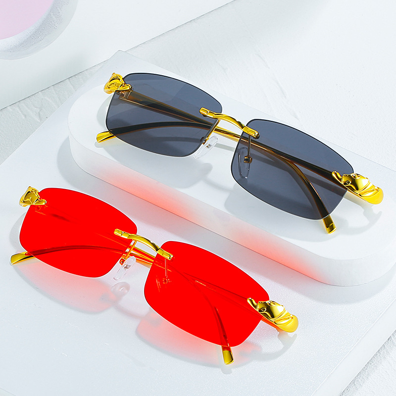 Fashionable Retro Small Square Sunglasses For Men And Women_voghion.com
