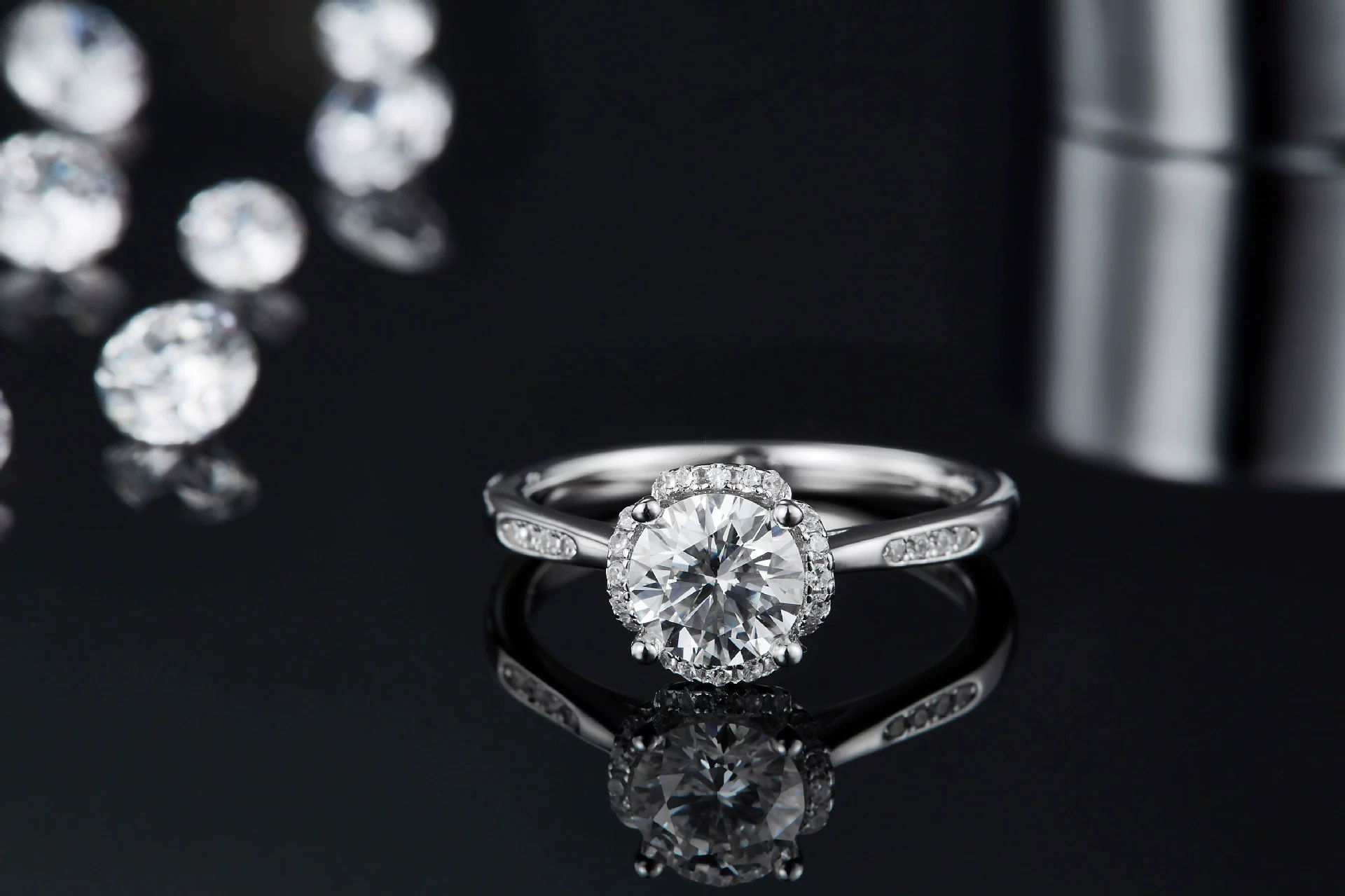 华莎珠宝 Ring with stone, classic accessory for St. Valentine's Day, 1 carat