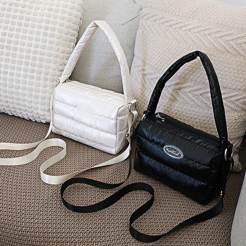  new cross-border women's cross-body bag, soft bag, high-end travel shoulder bag, fashionable casual shoulder bag