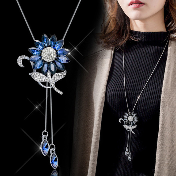 New Korean Style High-End Diamond Sunflower Sweater Chain Fashion Long Wild Clothing Necklace Pendan