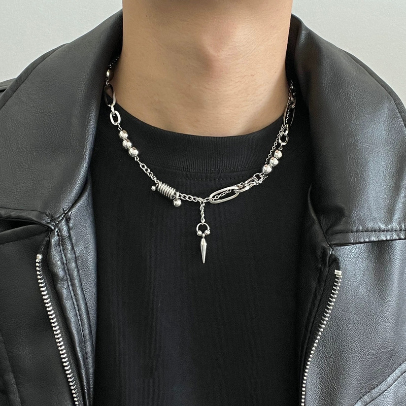 Tide Cool Titanium Steel Steel Ball Rivet Stitching Necklace Men's Niche Design Hip Hop Cold Style Clavicle Chain Woolen Chain Accessories