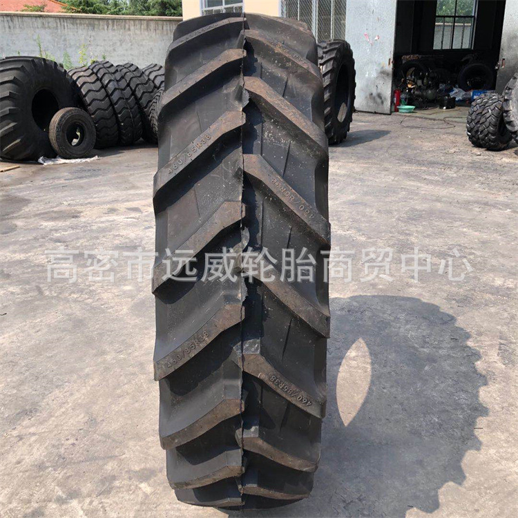 甲字 前进拖拉机子午线轮胎480/70R28 650/65R42农业人字真空轮胎