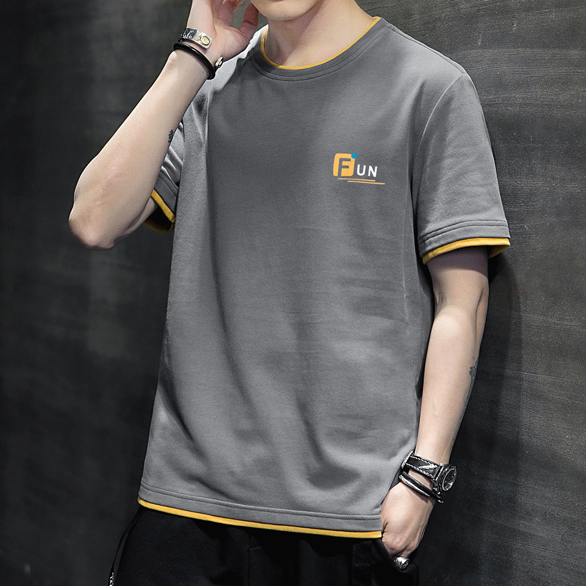 반팔 티셔츠 풀오버 남성 여름 반팔 티셔츠 패션 브랜드 아우터 착용 느슨한 가짜 투피스 프린트 탑