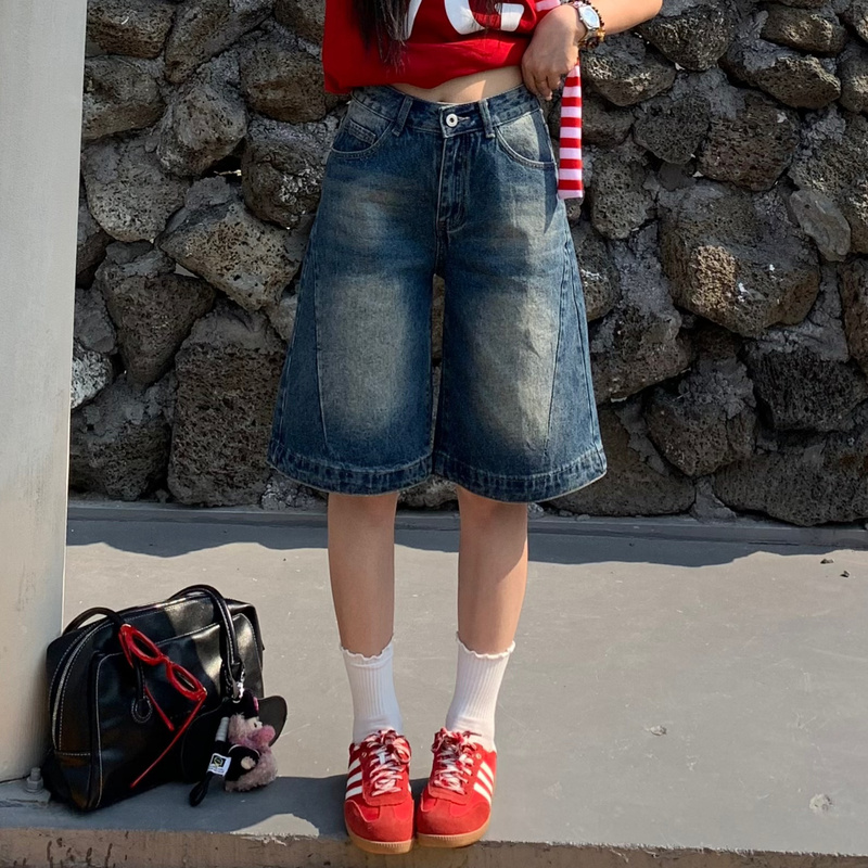 2025 New Style American Retro Dark Blue Five-Point Jeans for Women, Summer Loose Wide-Leg Straight Five-Point Pants for Girls