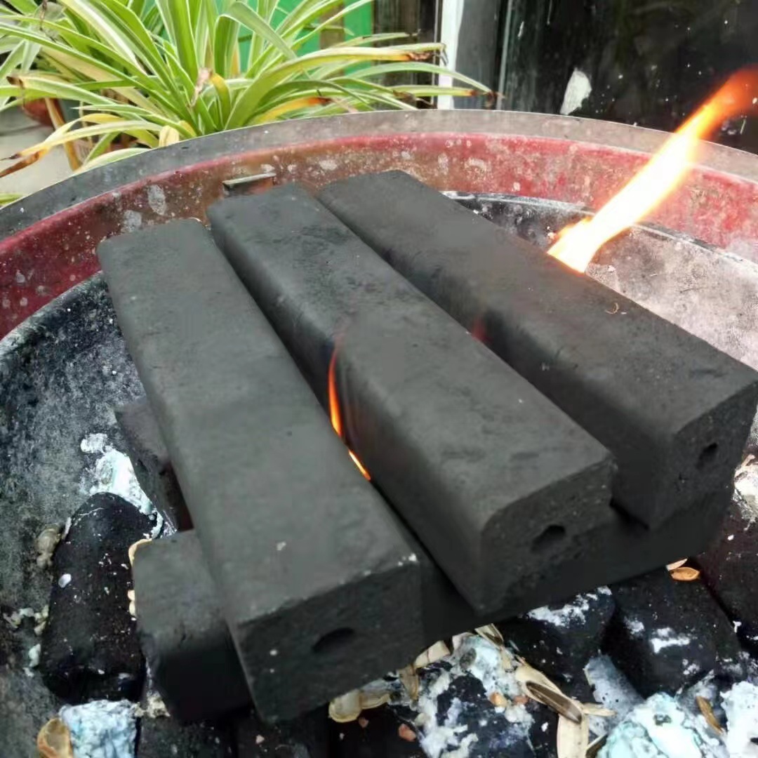 户外烧烤碳木炭家用无烟灰少机制炭煤竹炭易燃机制环保四角木炭