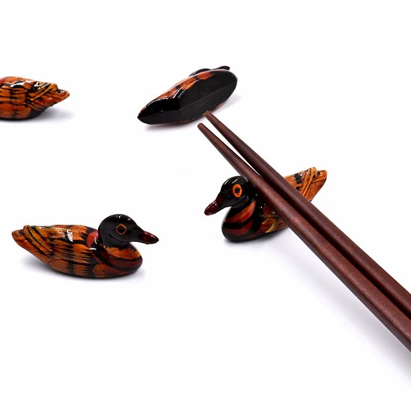Подставки для палочек для еды в японском стиле, подушки для палочек, держатели для палочек, креативные подставки из смолы в форме лебедей и мандариновых уток, незаменимые для ресторанов, хиты продаж для трансграничной торговли