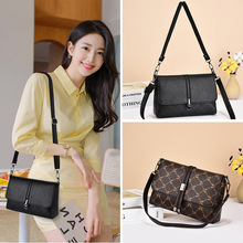 工厂直销新款翻盖撞色单肩斜挎女包中老年婆婆妈妈包女士实用斜挎