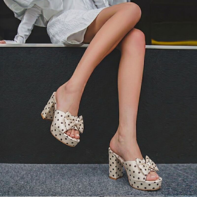 2026 Summer New Style One-Strap Chunky Heel Platform Sandals for Women, European and American Style High Heels, Versatile Shoes, Wholesale from Manufacturer 2026 Summer New Style One-Strap Chunky Heel Platform Sandals for Women, European and American Style High Heels, Versatile Shoes, Wholesale from Manufacturer