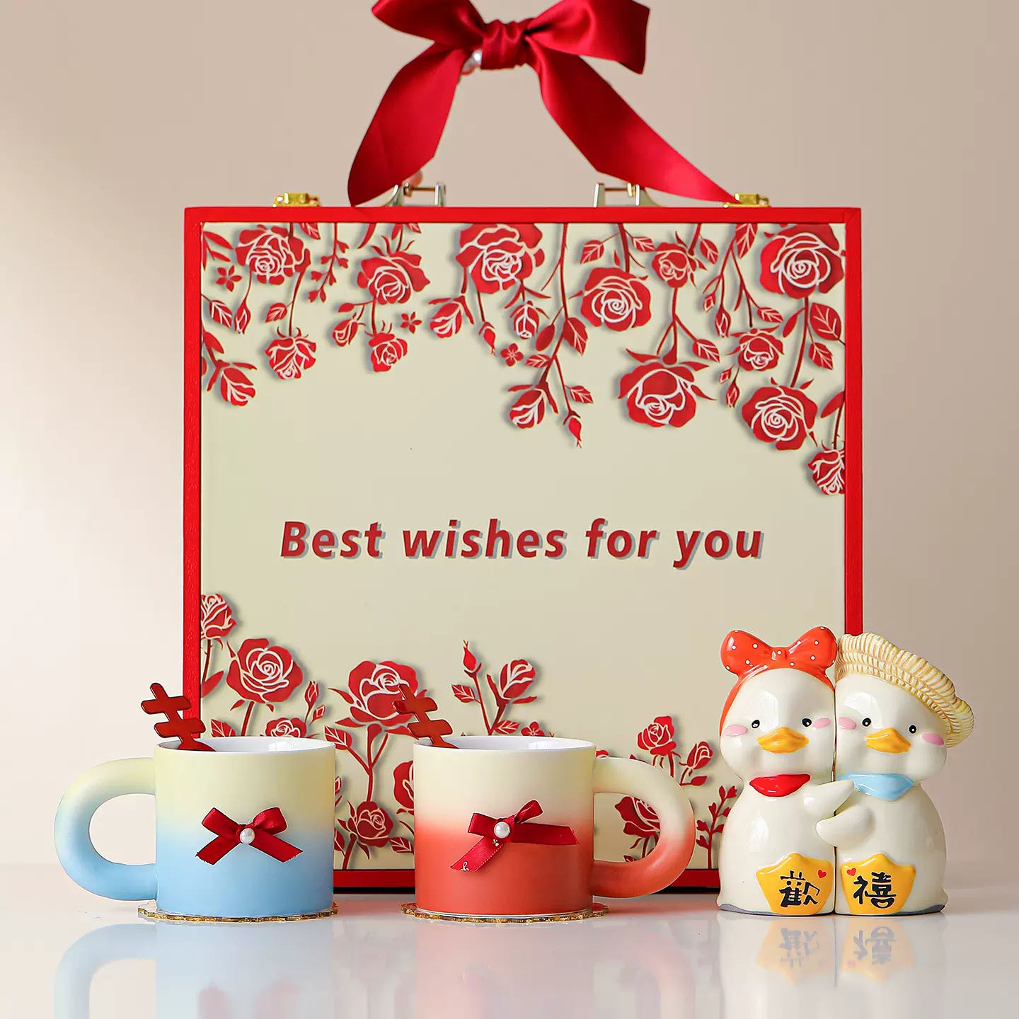 新婚礼物送闺蜜新娘实用情侣对杯套装创意鸭子书档摆件一对咖啡杯