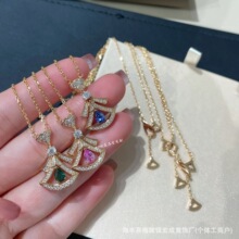 V��߰汾Сȹ����Ů�18kõ���С���Ӽt�����ؐĸ�����i���