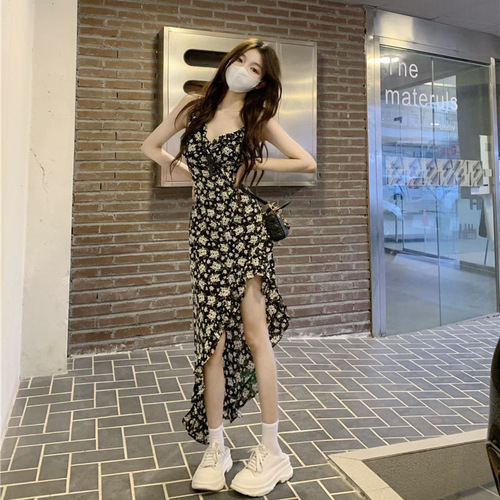 Irregular split floral suspender dress for women's summer new style retro ruffled medium and long A-line skirt