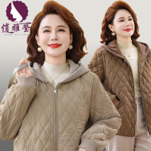 妈妈冬装连帽休闲上衣中老年女装秋冬季菱形格大码保暖加厚棉衣服