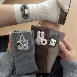 �m��Ů����q�ﶬ���Q�l��ɫ��ͨ�ֹ��ɐ���ϵ�Ӻ�ů��Ͳ�Ѷ��m