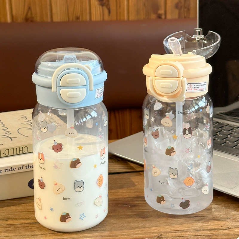 Летняя стильная женская кружка 2025 года, новая пластиковая соломенная кружка для воды, термостойкая, ударопрочная, милая кружка для студентов