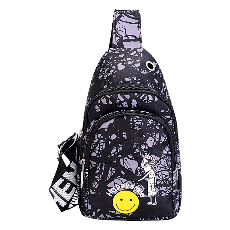 Children's chest bag 2023 new boys and girls fashion smiley face printed shoulder bag travel fashion casual mini bag