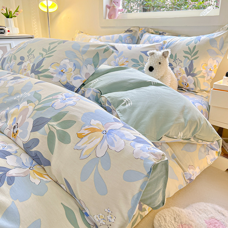 Nuevos productos de algodón único 180 × 200x230 estudiantes de dibujos animados dobles 100 algodón puro cubierta de edredón 1.5m mayorista
