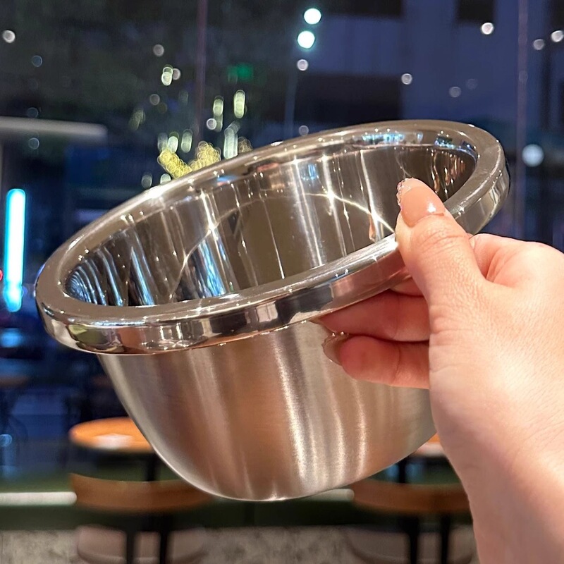 Cooking Basin, Extra Thick Stainless Steel Basin for Beating Eggs, Washing Vegetables, Kneading Dough, and Boiling Soup, 316L Water Basin, Oqiman Solid Color Bowl Cooking Basin, Extra Thick Stainless Steel Basin for Beating Eggs, Washing Vegetables, Kneading Dough, and Boiling Soup, 316L Water Basin, Oqiman Solid Color Bowl