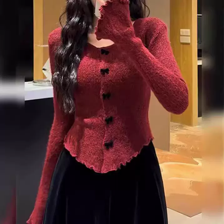 红色蝴蝶结毛衣女2024秋冬新款修身显瘦内搭针织衫长袖打底衫上衣