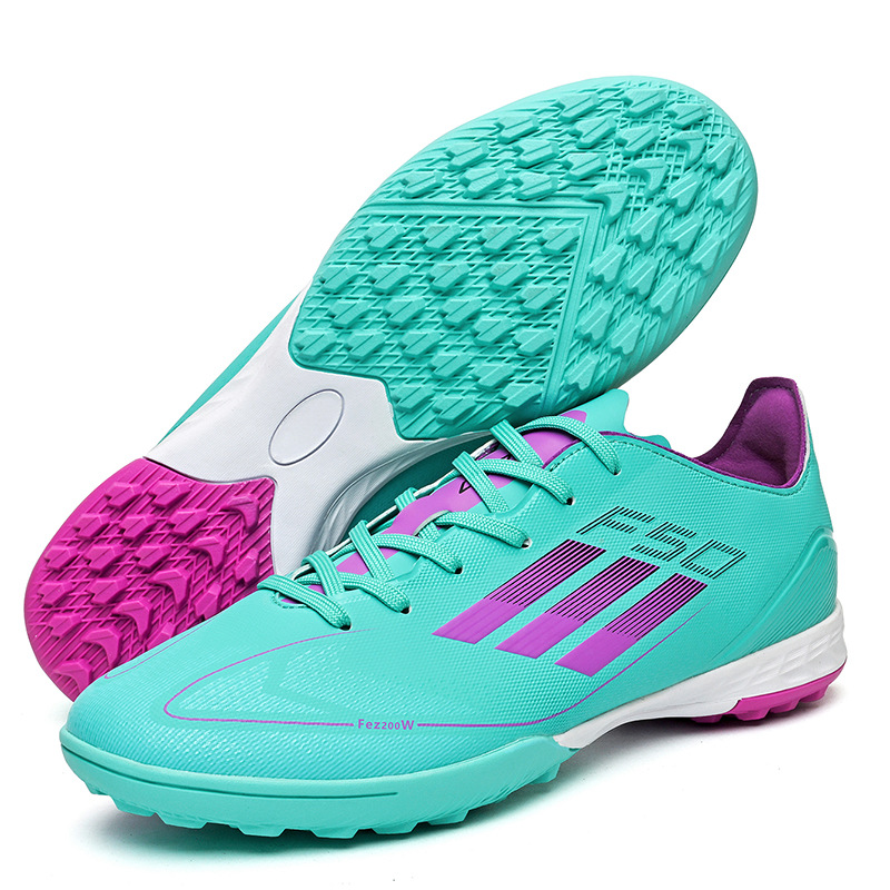 2024 nuevos zapatos de fútbol transfronterizos para hombres y mujeres, zapatos de entrenamiento de entrenamiento de clavos juveniles, fábrica directa