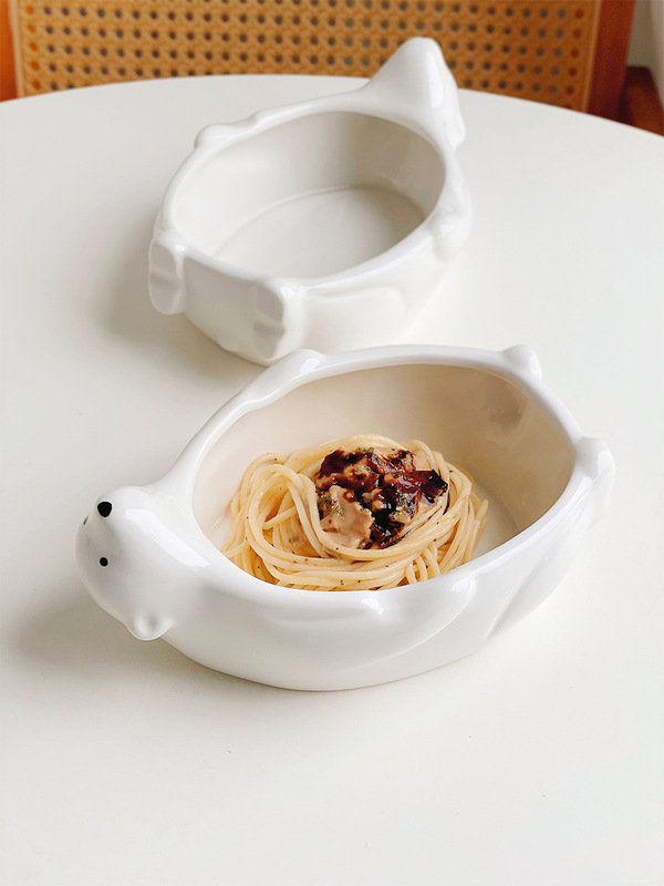 日本式insホッキョクグマの陶磁器の碗の皿のかわいい楕円の円盤のサラダのデザートの食器のセットの麺の碗のご飯の碗のスープの碗|undefined