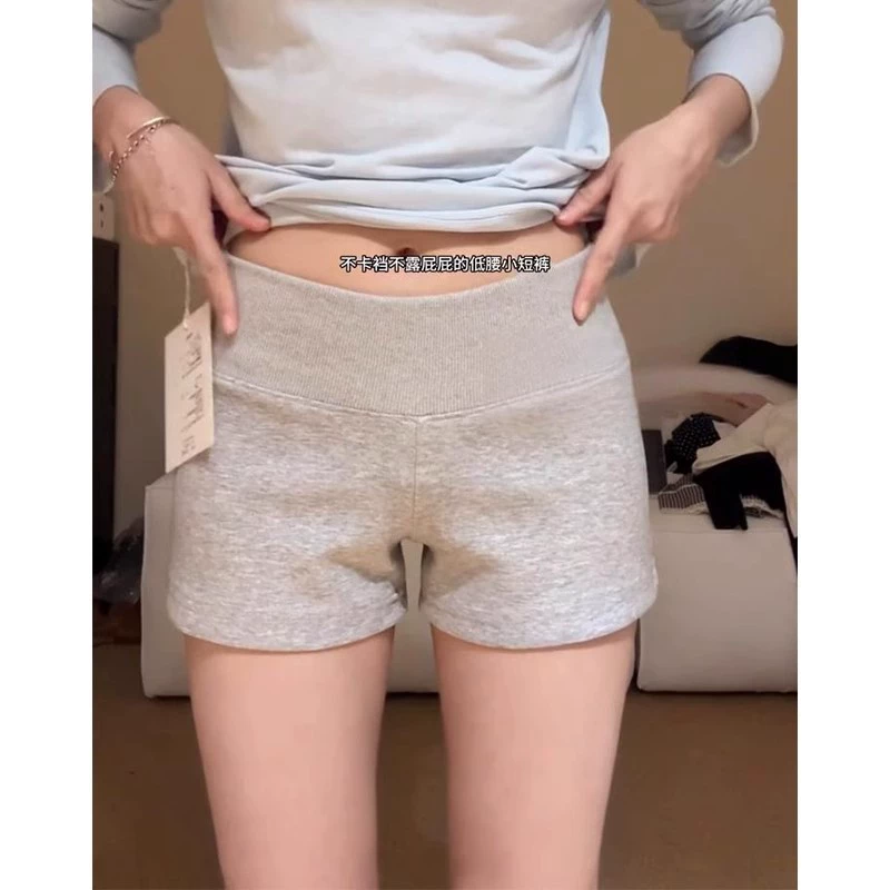Шорты женские plus size А-силуэт летние, для грушеобразной фигуры, серые/чёрные