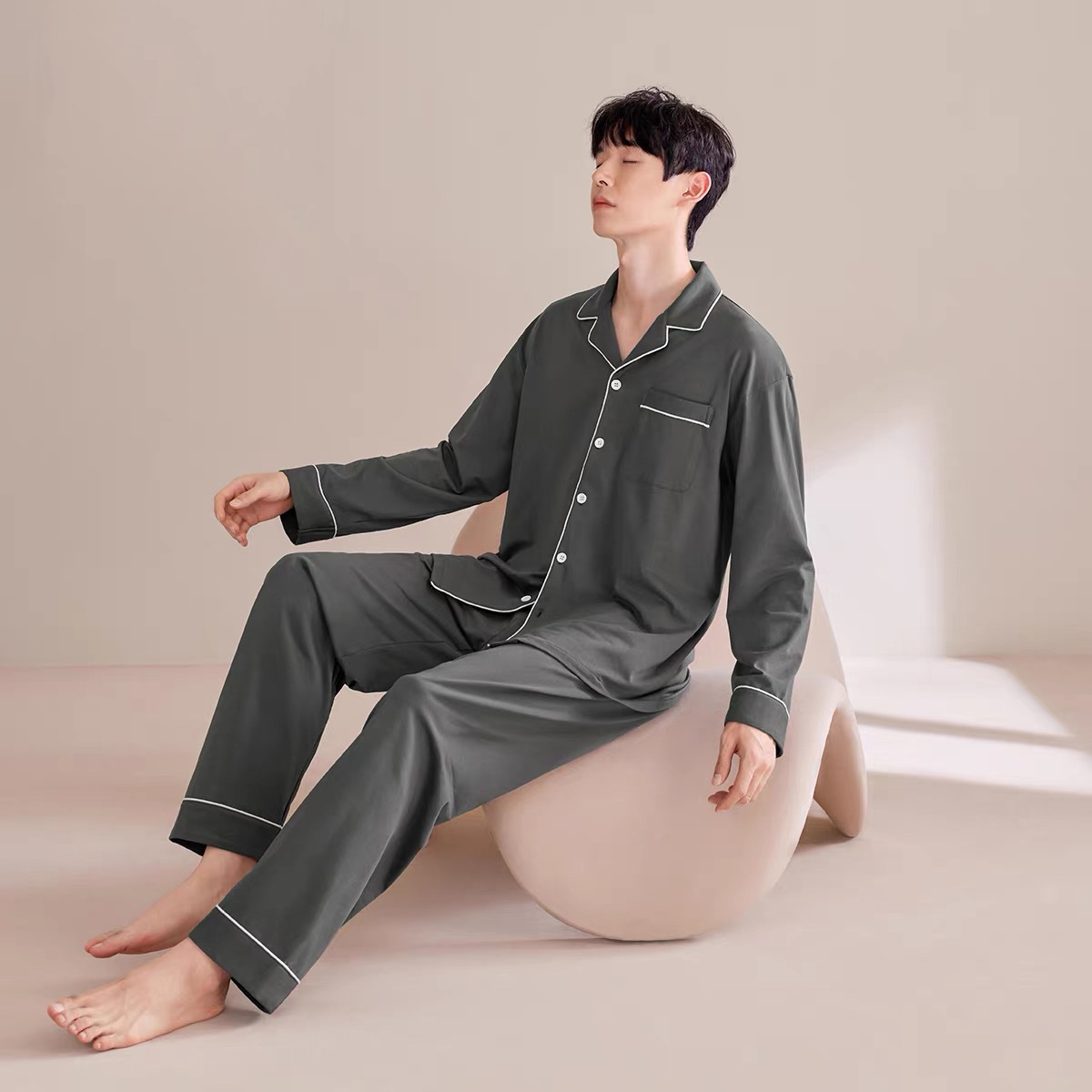 카본 그레이/남성 스타일