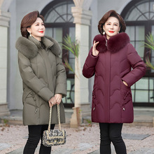 轻奢中年妈妈羽绒服女中长款2025新款加厚保暖大码毛领白鸭绒外套