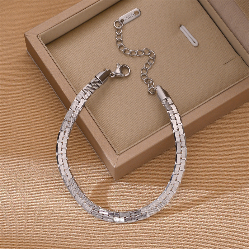 Corea del Sur Dongdaemun moda pulsera de acero de titanio nicho mujer diseño de acero inoxidable sensación de alta calidad joyas de pulsera transfronteriza universal