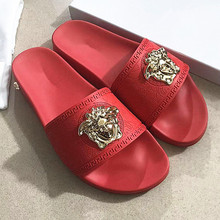2025新款跨境外贸柬埔寨越南凉鞋金属美人头印花平底红色一字拖鞋
