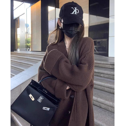 2025 Autumn Retro Lazy Style V-Neck Cardigan Open Outerwear for Women Loose Feeling Coffee Color Medium Length Knit Cardigan