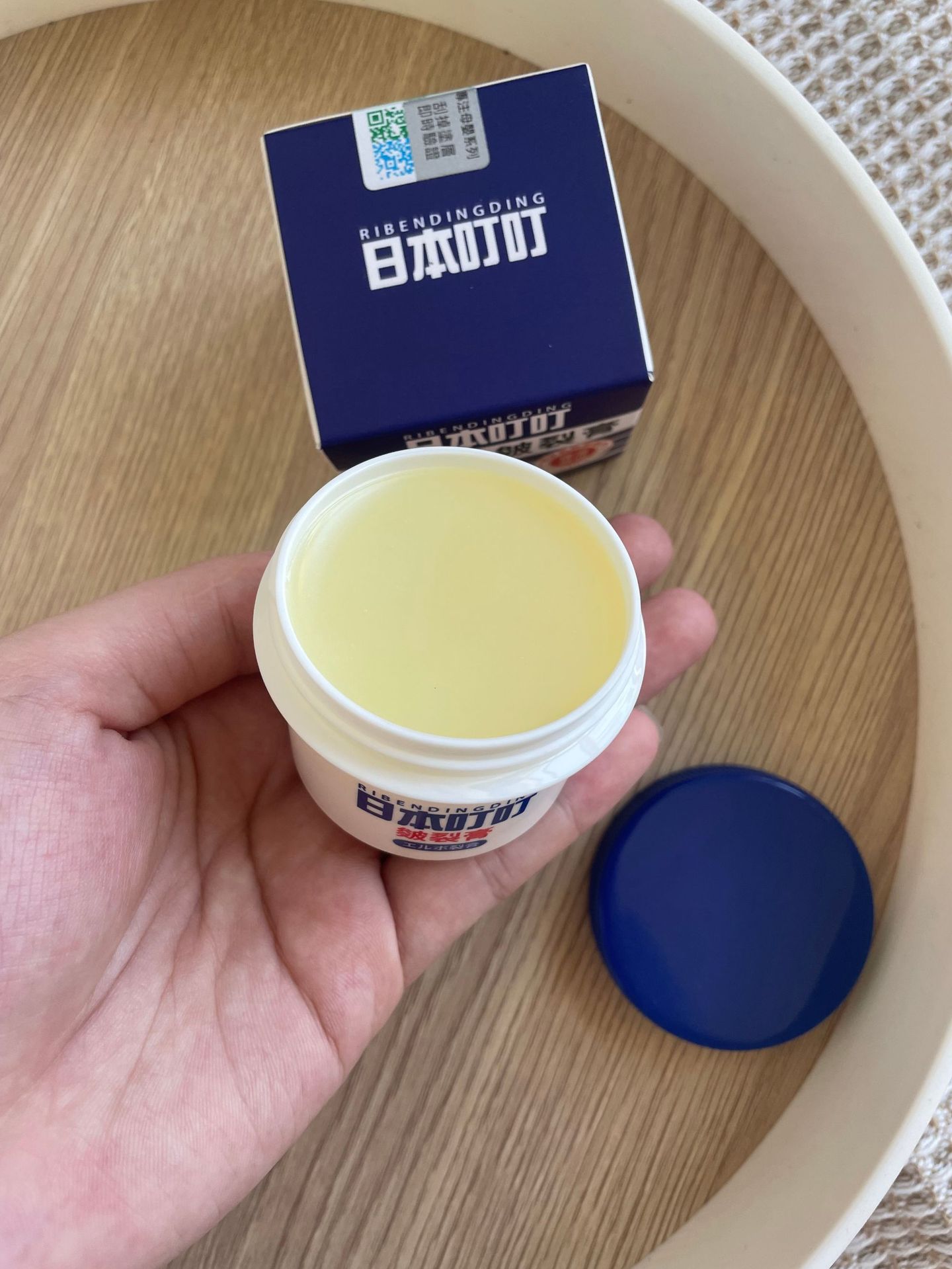 Japanese Dingly Cracking Cream 50g Hand and Foot Care, Suitable for Whole Body, Moisturizing and Hydrating, Wholesale with One-Time Shipping Authorization Available