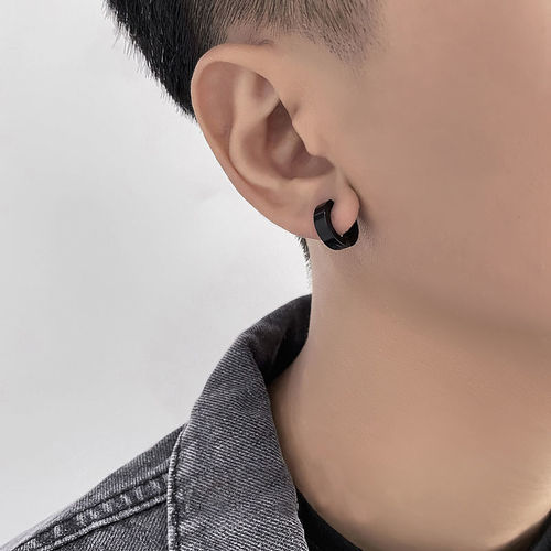 Titanium steel ear clips for men without pierced ears, simple and versatile, personalized accessories, high-end, non-fading, trendy for European and American women, cross-border accessories