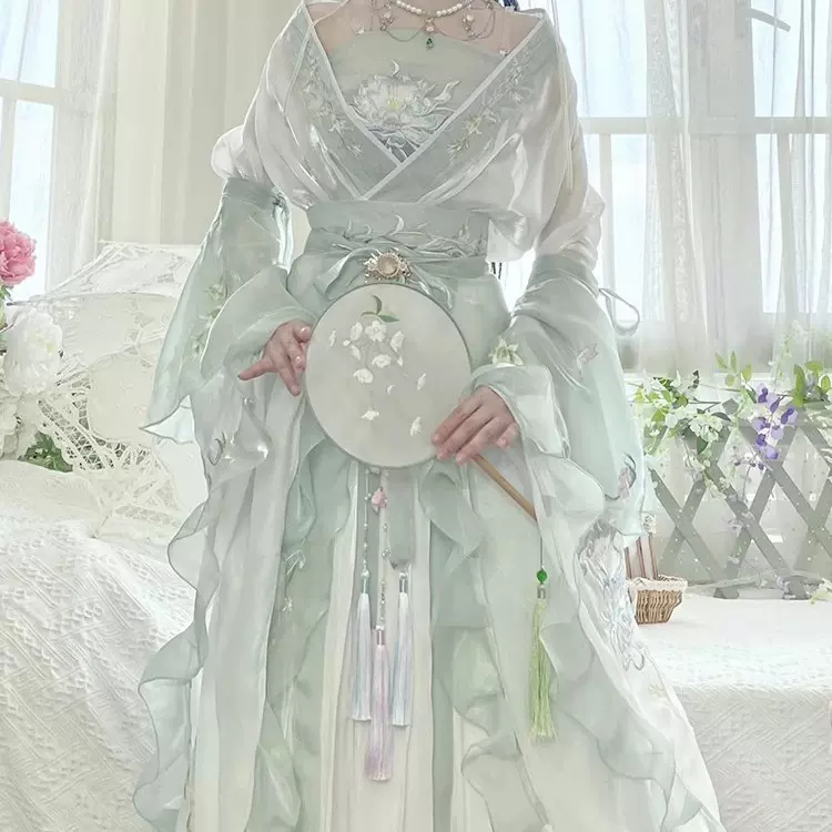 解忧  原创汉服  汉服女南北朝绣花套装魏晋大袖襦齐腰秋款超仙气